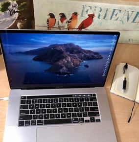 Review of the 16″ MacBook Pro for Bloggers & Creative Professionals