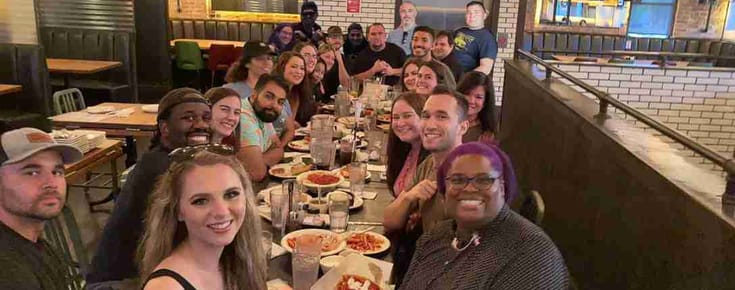 I Flew to Chicago to Meet 30 Strangers From the Internet: Here’s What Happened